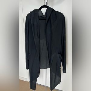 Black hooded cloak by La Haine Inside Us